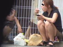 隠撮　食い倒れゲロマン子ちゃん1 〜吐きまくる大食い女子〜 サンプル画像 10