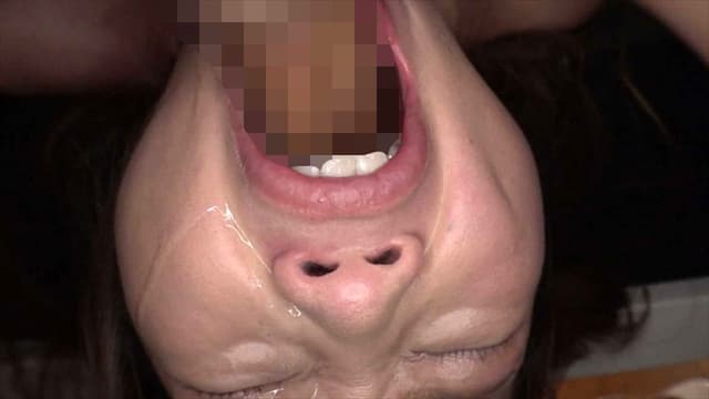 喉マ●コ中出し イラマでデビュー 七宮ゆりあ サンプル画像 12