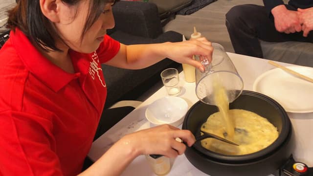 汚物即配サービス 出前浣腸 志摩ことり サンプル画像 14