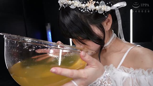 ゲロ浣腸プリンセス しらこ サンプル画像 1