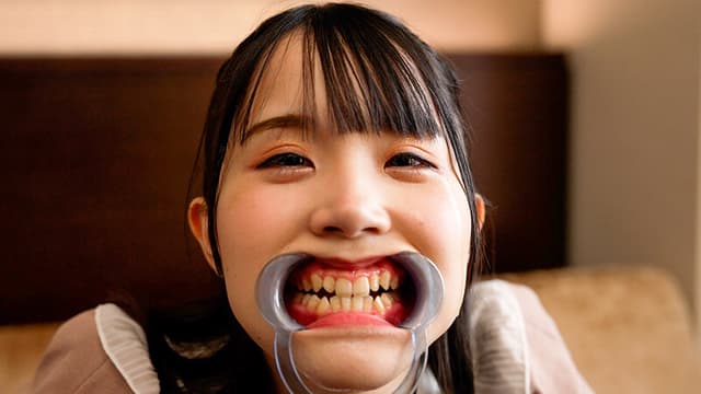 ～喉奥姦通～ 紺野みいな サンプル画像 1