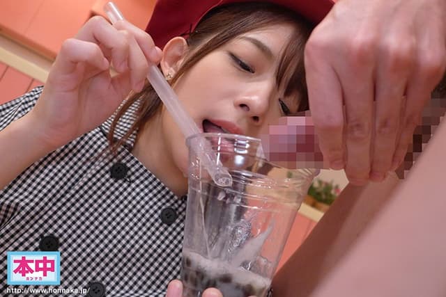 AV引退ゲロ解禁！！6年間の想いも精子も中出しも全部吐きつくせ！ 俺らが麻里梨夏のゲロ全部受け止めてやっからよ！ サンプル画像 7