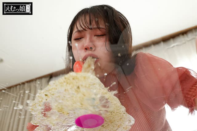 清らかに波打つ鬼畜棒で 喉イキ134回 嘔吐汁2960cc ≪ゲボ女神≫の繊細シリコン喉奥開発イラマチオ 二葉エマ サンプル画像 2