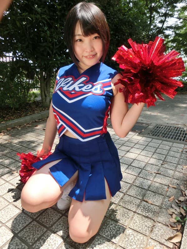ドM巨乳少女の膣出しバイト 小柴みなみ サンプル画像 1