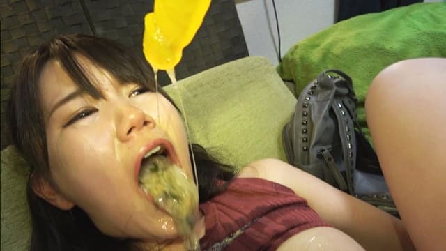巨乳淫獣ゲロ便女 宇佐美みお サンプル画像 5